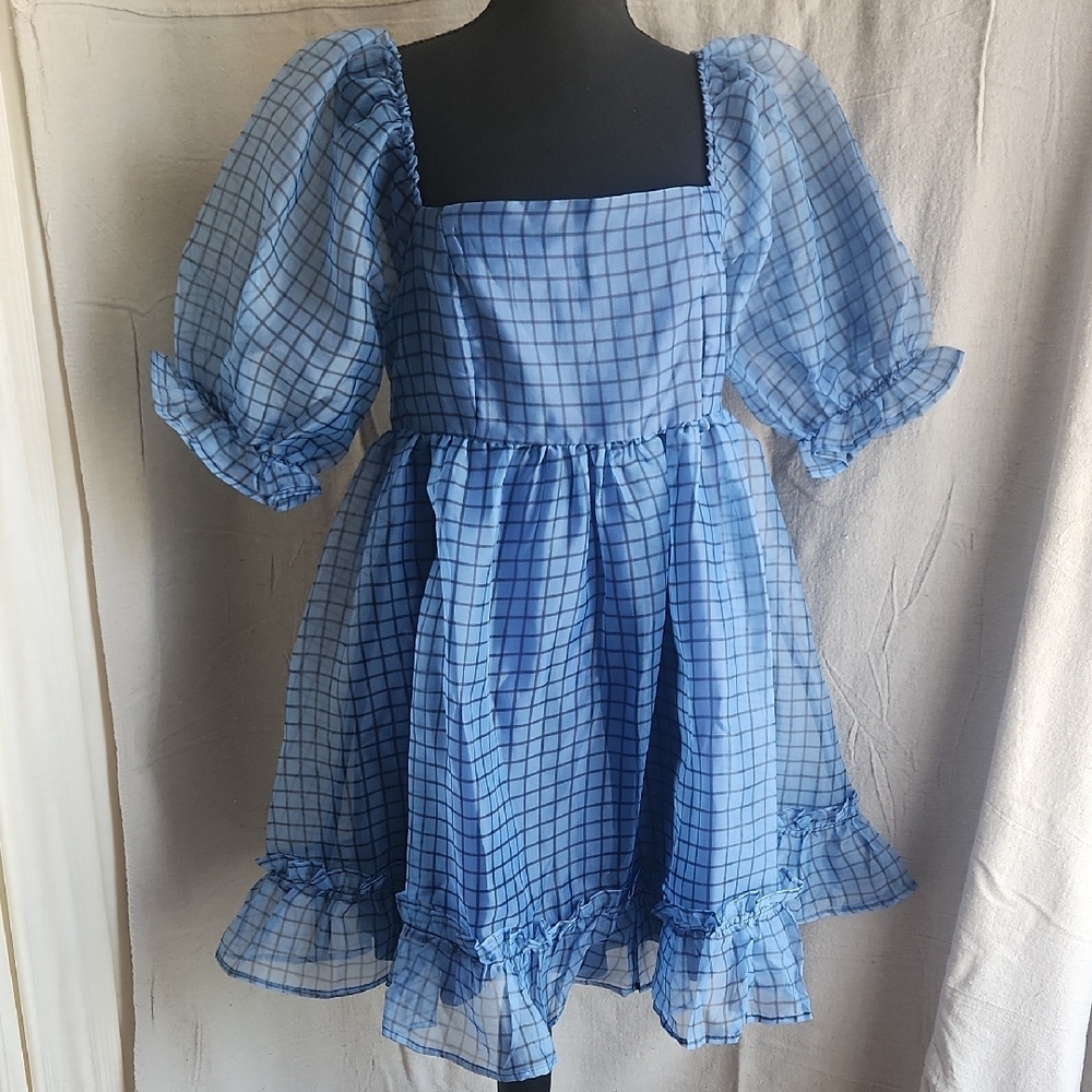 Blue Checkered Puff Sleeve Top